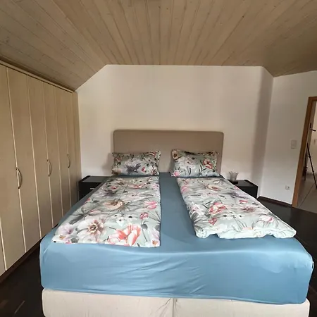 דירה Lichtdurchflutete 130qm Weissenohe